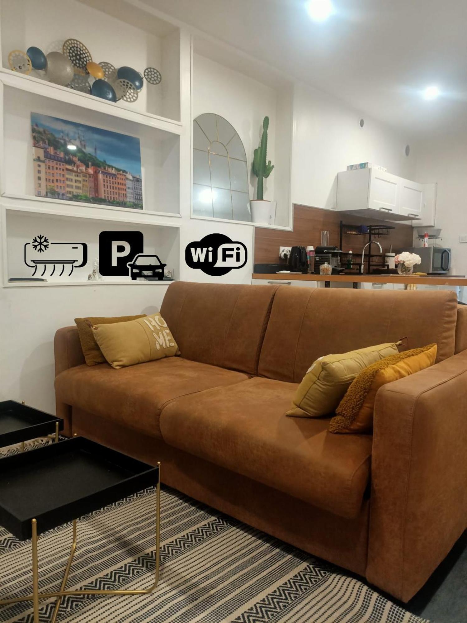 Le Petit Cocon - Parking Prive - Lyon Sud Apartment Vénissieux Exterior photo